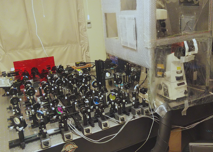 高速1分子超解像顕微鏡（自作） 写真